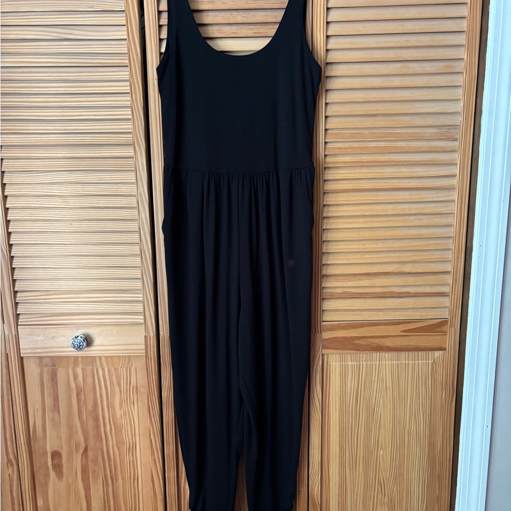 Old Navy Black Activewear jumpsuit